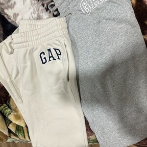 Gap pants
